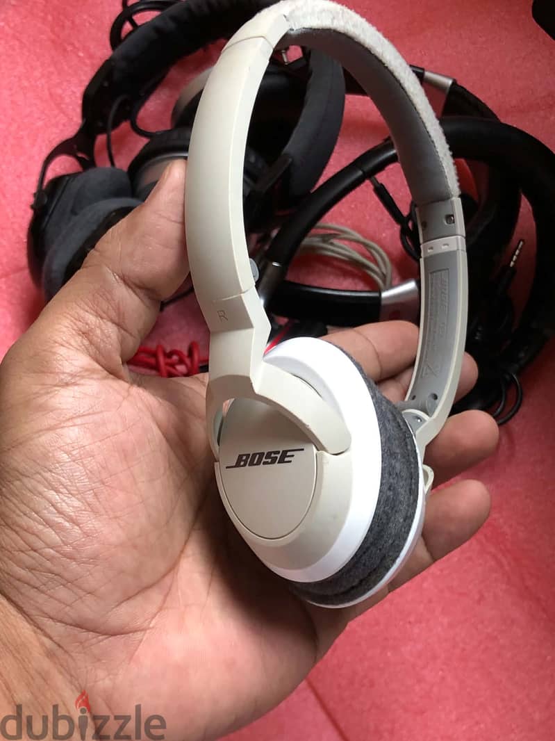 Headphones V-MODA SONY BOSE NUMARK 3