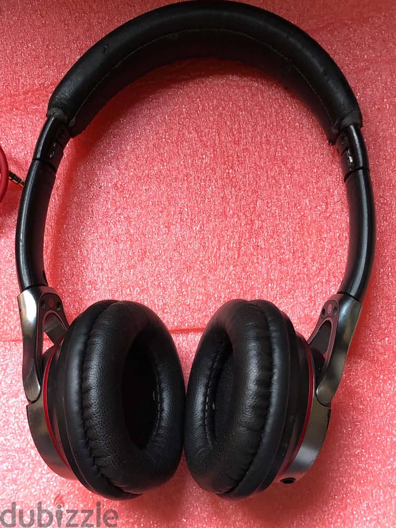 Headphones V-MODA SONY BOSE NUMARK 11