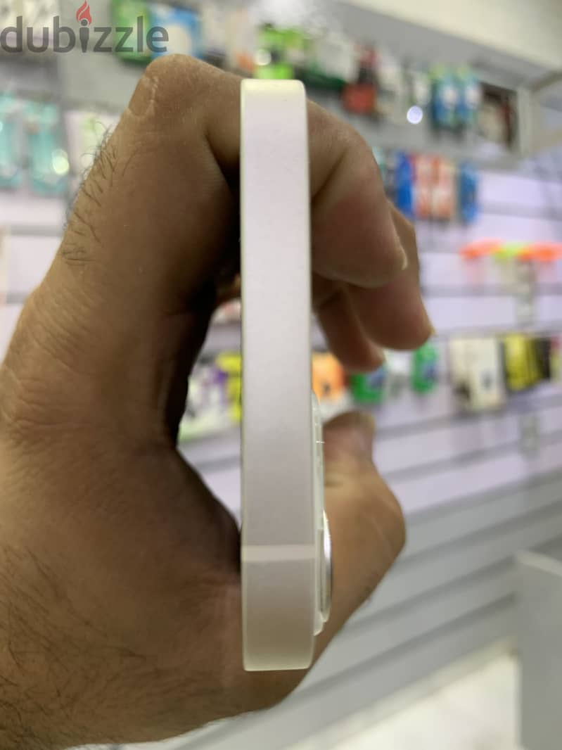 آبل - آيفون 13 3