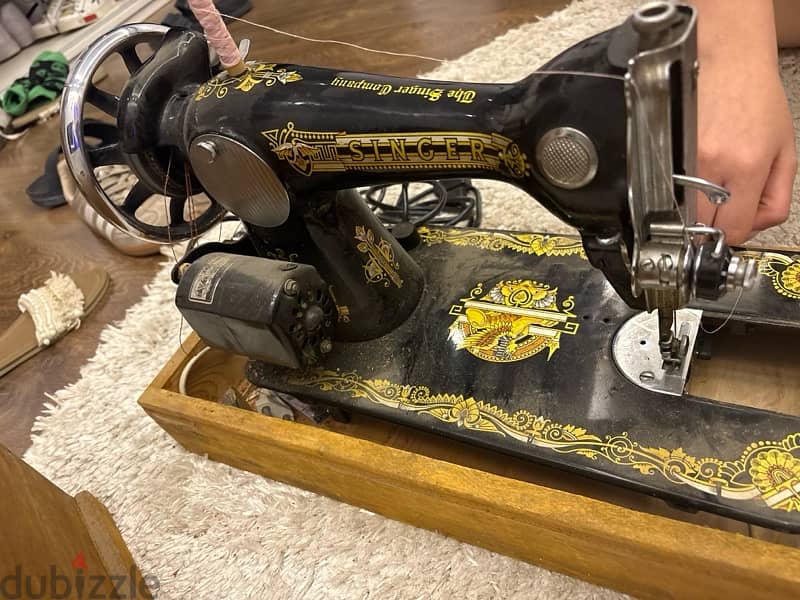 Singer sewing machine 1