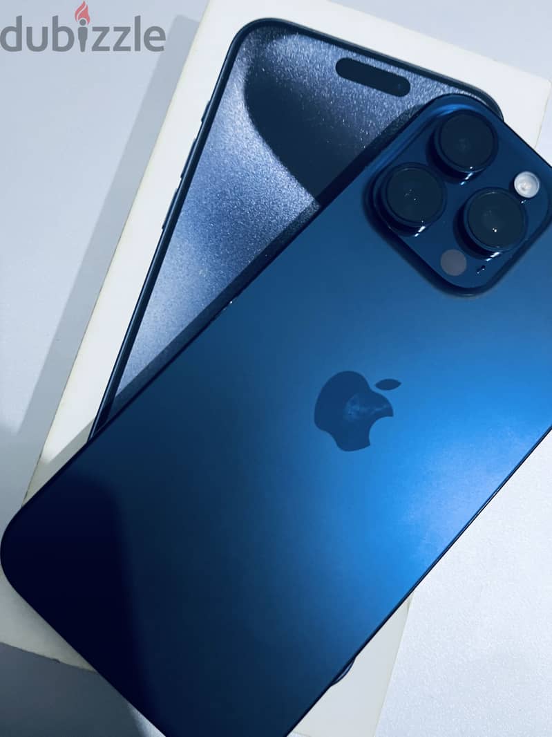 Apple - iPhone 15 Pro Max 1