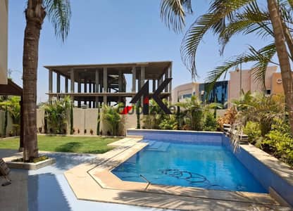 توين هاوس فيلا مفروش بحمام سباحة للإيجار في قطامية ريزيدنس - القاهرة الجديدة
