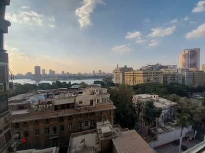 مساحه 650 م تصلح فندق وشركات علي كورنيش النيل جاردن سيتي