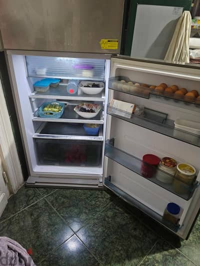 ثلاجة شارب ١٧ قدم