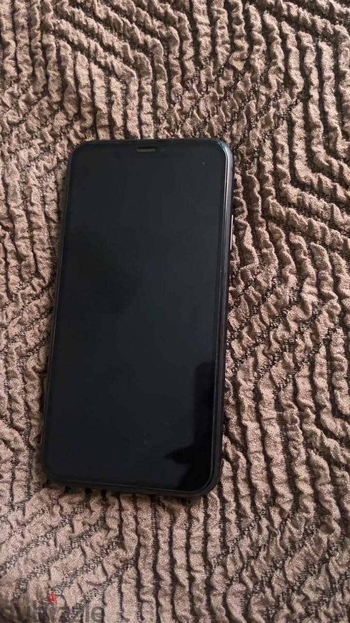 Apple - iPhone 11 2