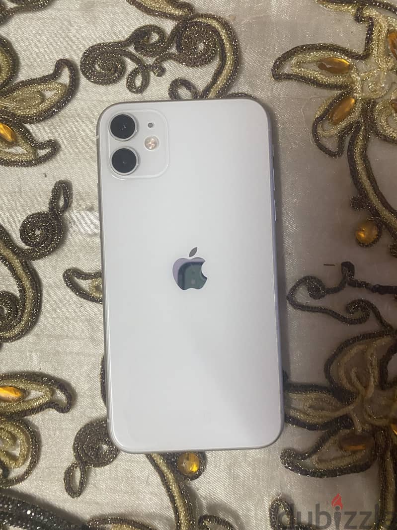 Apple - iPhone 11 4