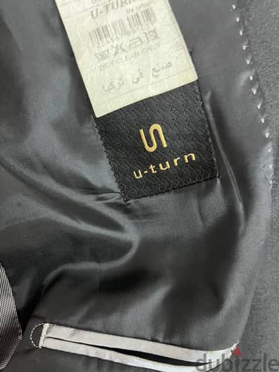 U. TURN grey suit (used)