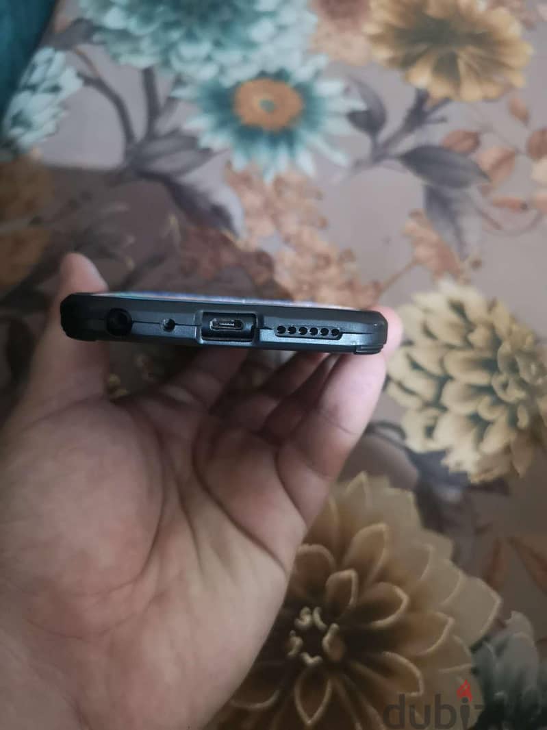 Xiaomi Redmi Note 5 Pro 3