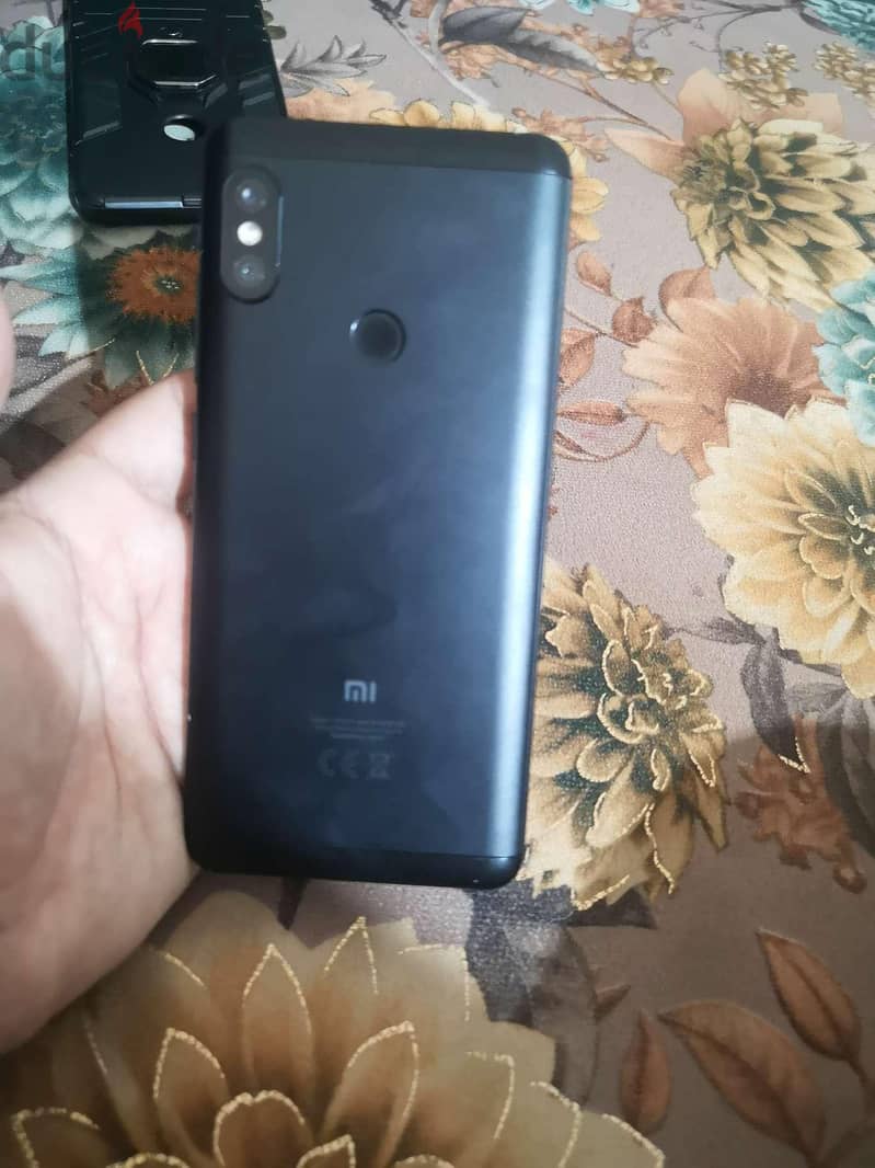 Xiaomi Redmi Note 5 Pro 4