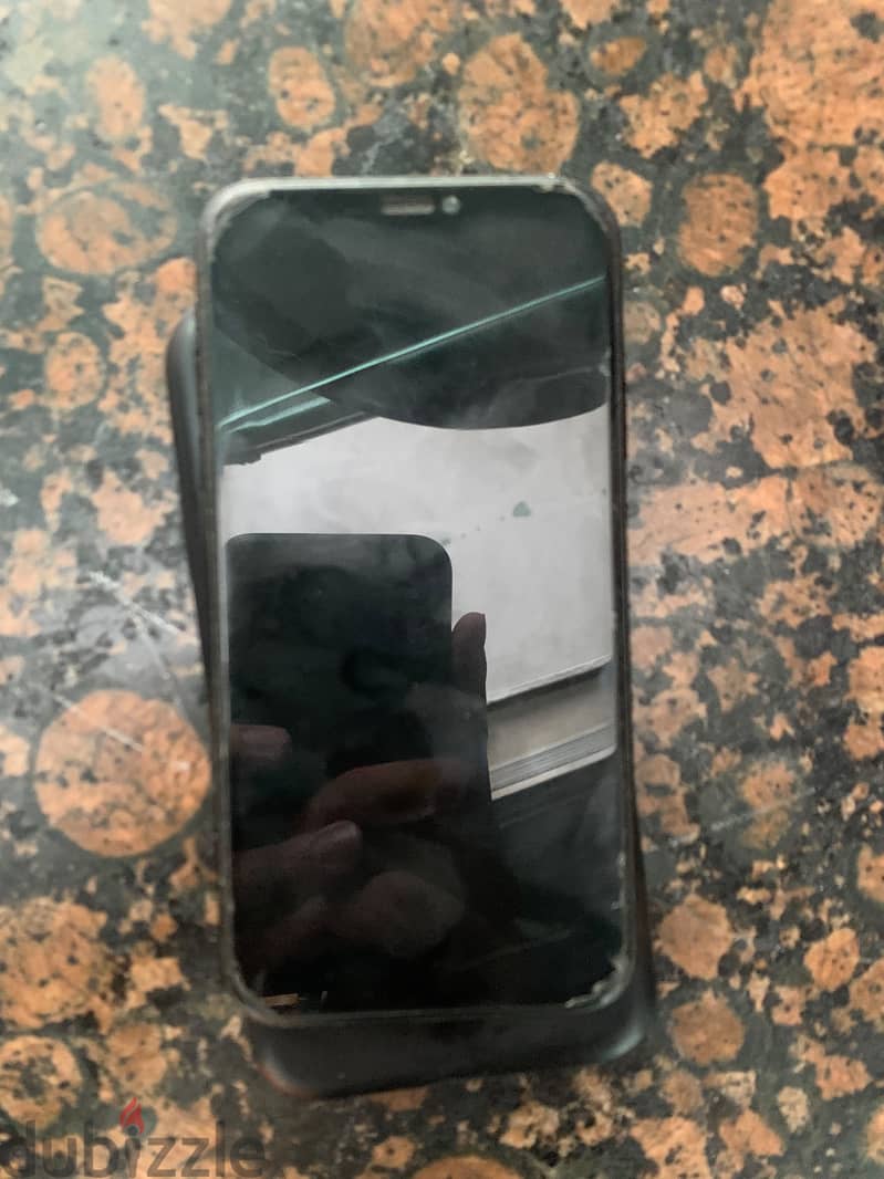 Apple - iPhone XR 2