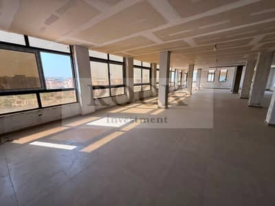 Office for rent 300 meters,Administrative fully finished, View Direct on Mivida in Fifth Settlement, Golden Square, Cairo