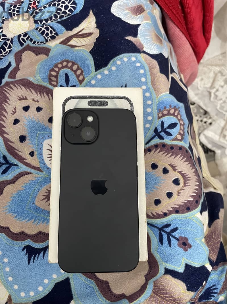 Apple - iPhone 15 2