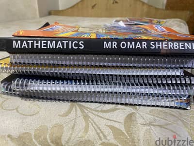 منهج كتب كتاب ماث maths رياضيات لغات ثالث ثانوي