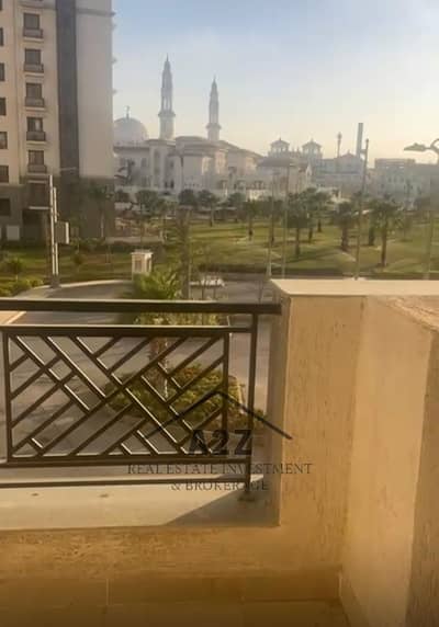 With the most beautiful view in the Silya Compound, the New Administrative Capital, 140 meters, repeated floor, 3 rooms, 2 bathrooms, ready for housing with full amenities