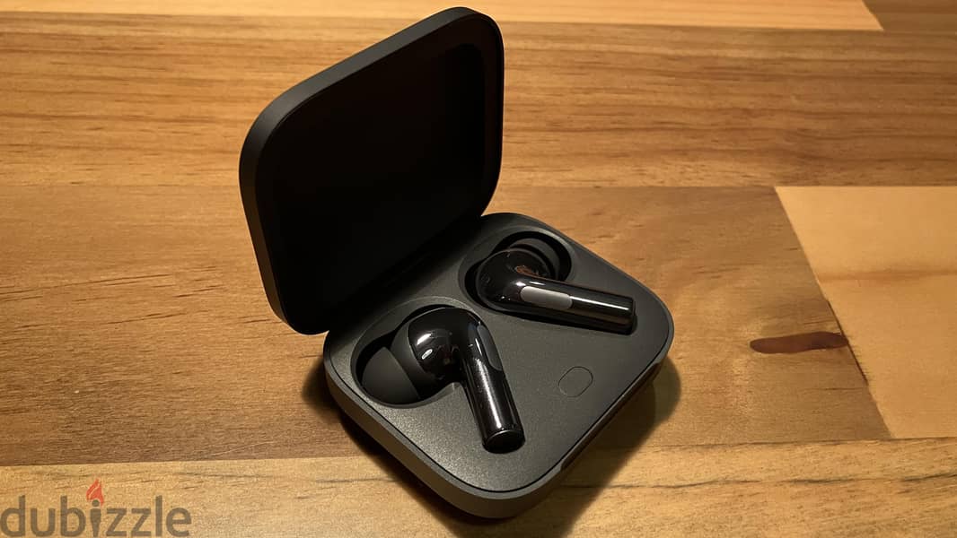 oneplus buds 3 - ear buds 1