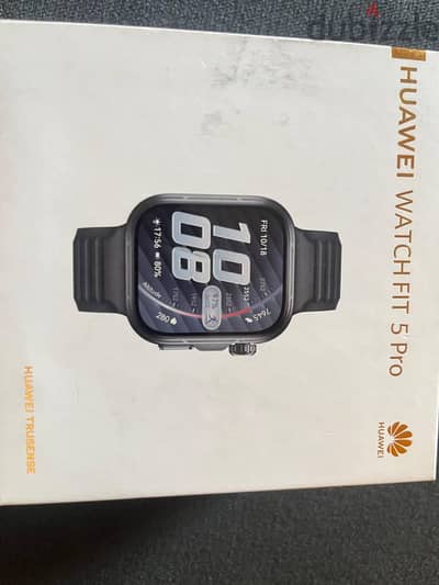Huawei Watch Fit 5 Pro جديدة لم تُستخدم + سير إضافي