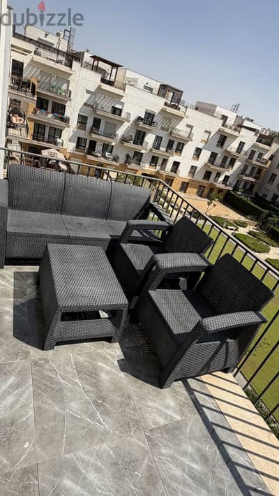 Balcony Seating