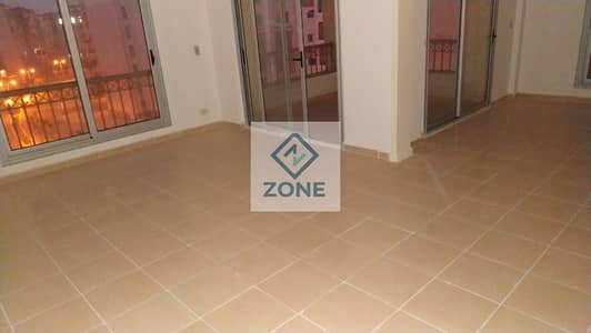 Apartment for rent in Madinaty B2, second floor, 211 square meters, garden view, prime location, close to the club.
