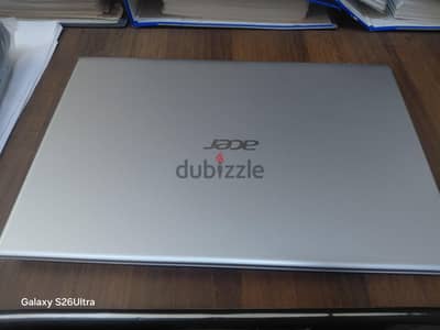 لابتوب acer aspire3الجهاز بحالة الزيرو بطارية أصلية هيلس 93ف المية