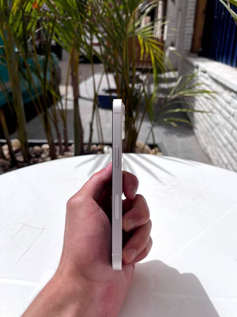 Apple - iPhone 13 2