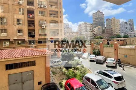 Apartment for sale | Moharam Bek - Moharam Pasha Compound | 131 m²
