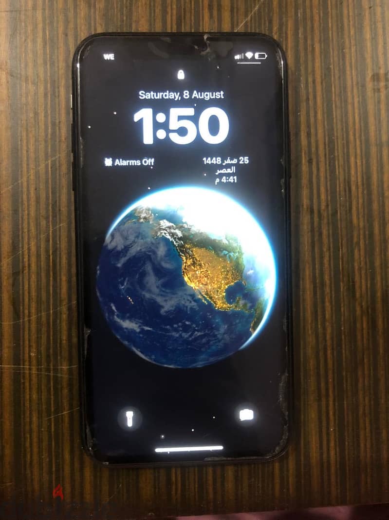 Apple - iPhone XR 1