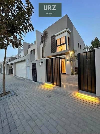 Last townhouse villa in Taj City 10 years installments most prestigious phase near Taj Sultan phase mins Saada Compound Mountain View 1 Swan Lake Reha