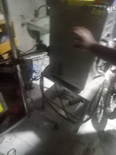 ماكينات طباعه