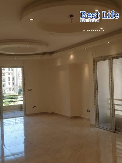 شقة للإيجار في ذا سكوير التجمع الخامس | 185م | 3 غرف منهم ماستر | فيو بحيرات ولاندسكيب | مطبخ مجهز | 35 ألف شقة للإيجار في ذا سكوير التجمع الخامس | 185م | 3 غرف منهم ماستر | فيو بحيرات ولاندسكيب | مطبخ مجهز | 35 ألف