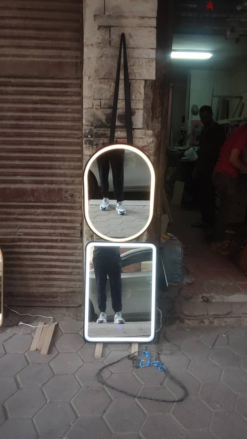 mirror led light 2