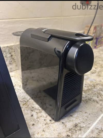 Mini Essenza Nespresso Machine