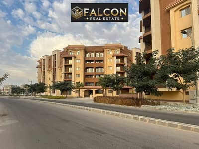 شقه لقطه { استلام فوري - تشطيب High end } للبيع فرصه مميزه في كومباند المقصد في R3 امام البرج الايقونى بـ العاصمه الاداريه Al Maqsad