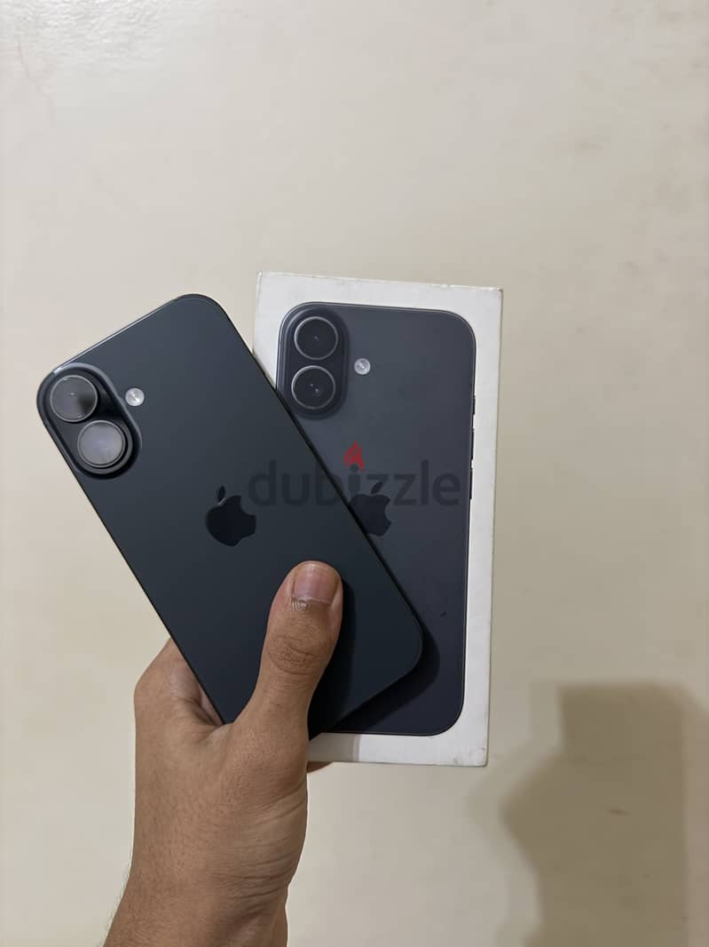 Apple - iPhone 17 4