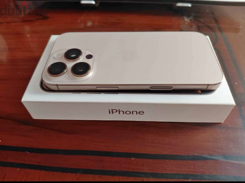 Apple - iPhone 16 Pro 1