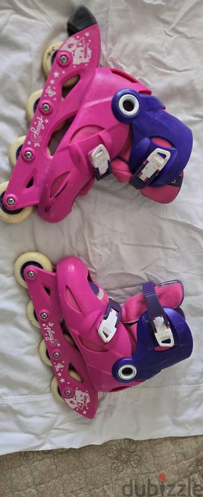 Skates for kids decathelon. Price for 1 pair.