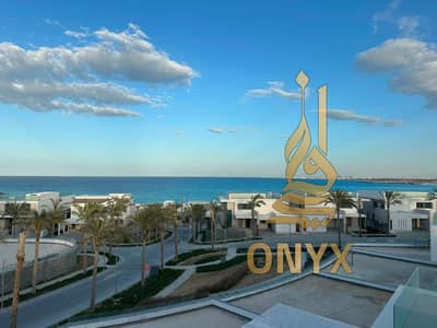 فيلا للبيع 556م ريسيل صف ثاني دايركت على البحر استلام فوري في مراسي باي بالساحل الشمالي - Marassi Bay in North Coast
