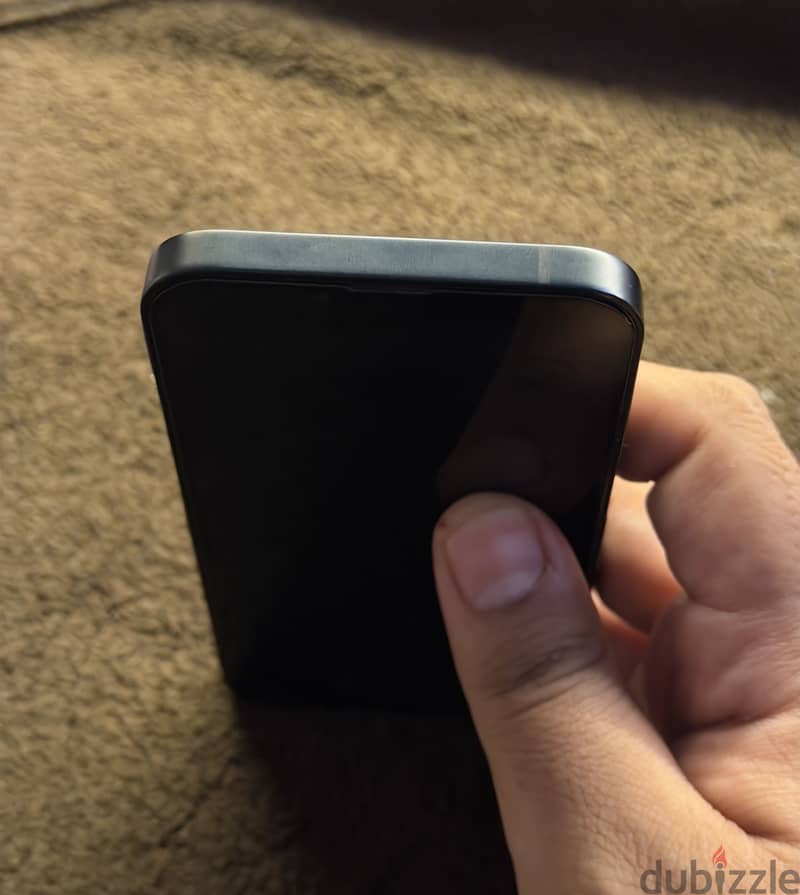 iPhone 14 Midnight Color , 128 Giga 4