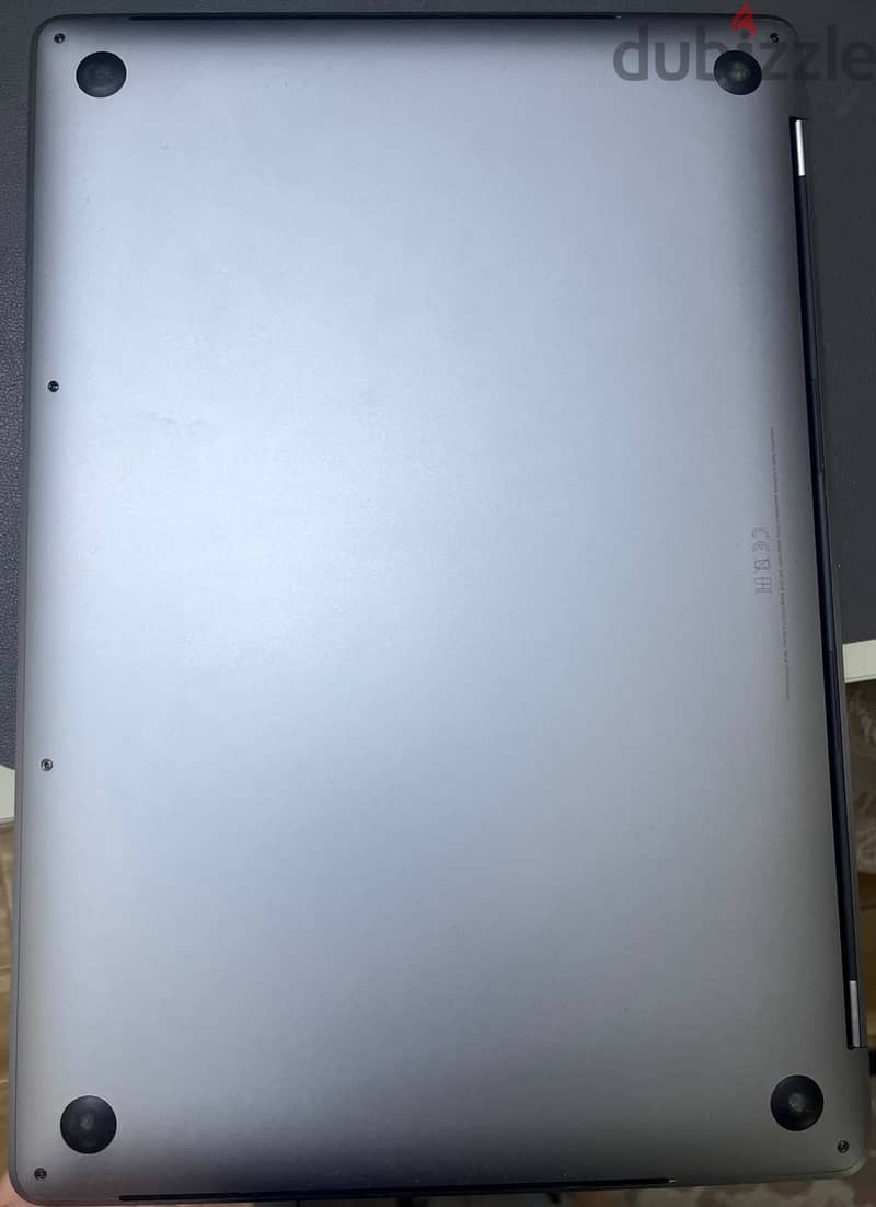 Macbook pro 15 inch - 2018 3