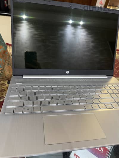 HP Laptop 15-fd0400nr