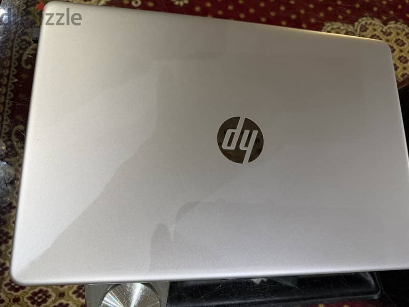 HP Laptop 15-fd0400nr 2