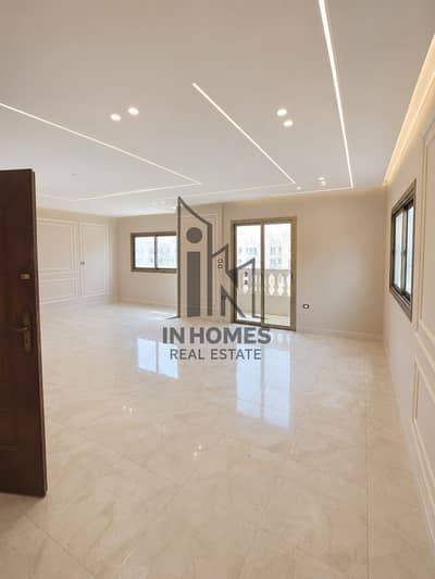 220 sqm Luxury Apartment for Sale | Open View of Old Corniche | Elevator | First Occupancy