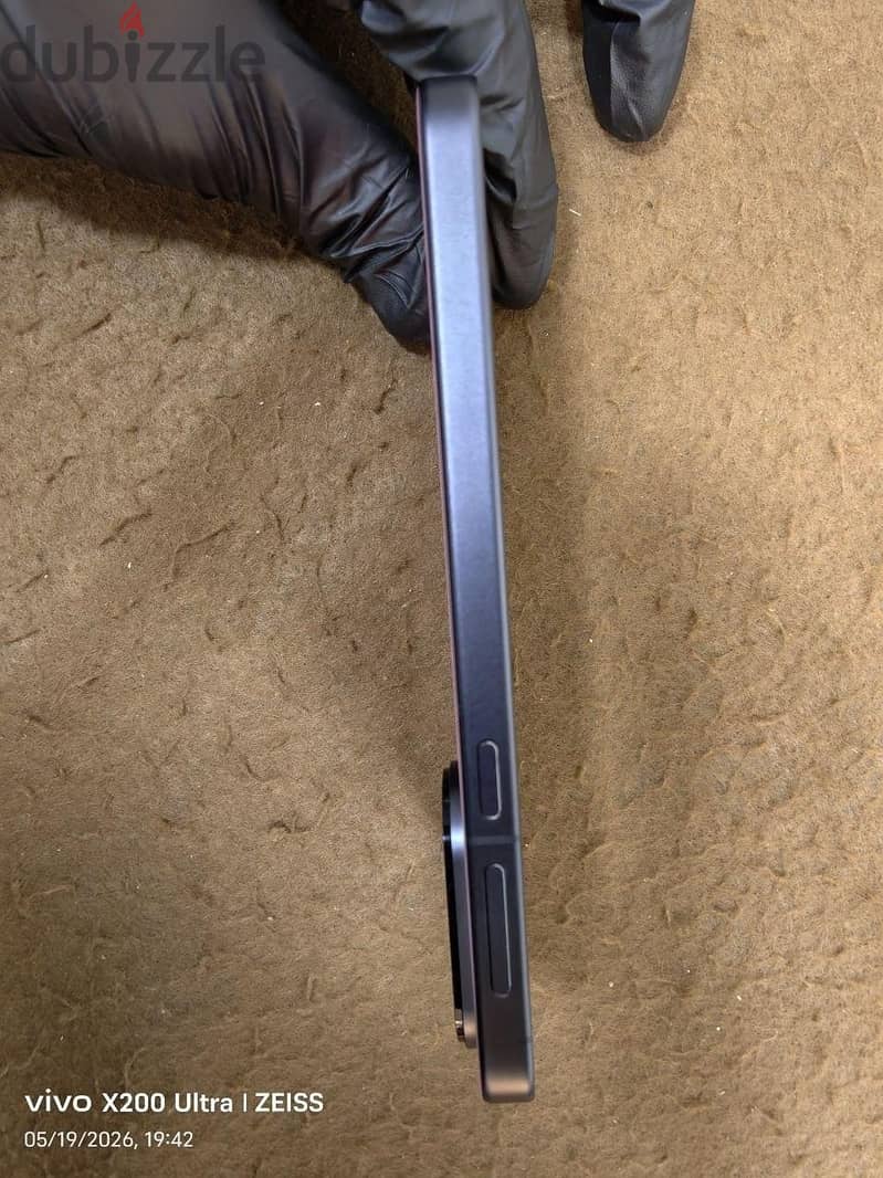 Vivo S30 Pro Mini 3