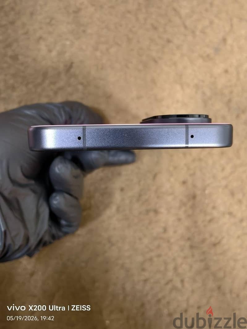 Vivo S30 Pro Mini 5