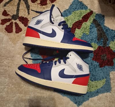 Air Jordan 1 Mid Rare Air Size 37.5