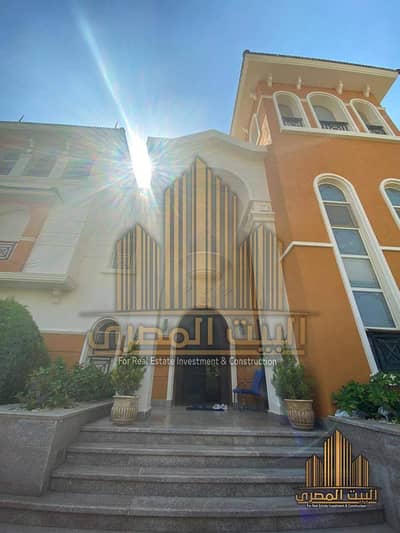 Detached villa for sale in Diyar Al-Mukhabarat, Model B, with super-lux finishes.