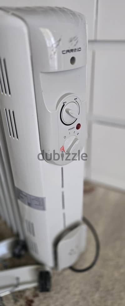 Room oil heater