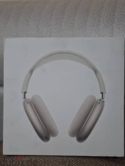 AirPods Max USB C with all accessories like new