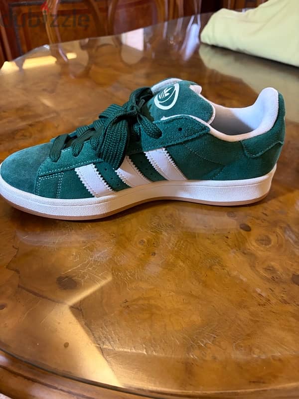 Green Adidas Campus 4