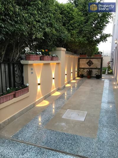 فيلا مستقلة للإيجار في ميفيدا | 4 غرف | Semi Furnished | مطبخ مجهز وتكييفات | تشطيب فاخر