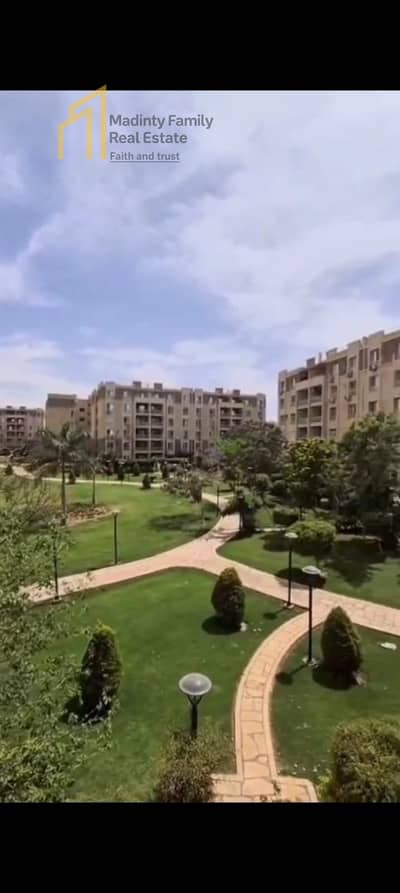للبيع شقه 96 متر بفيو واايد جاردن طرفيه علي أكبر وايد جاردن خالصه كل شي وجاهزة للتنازل